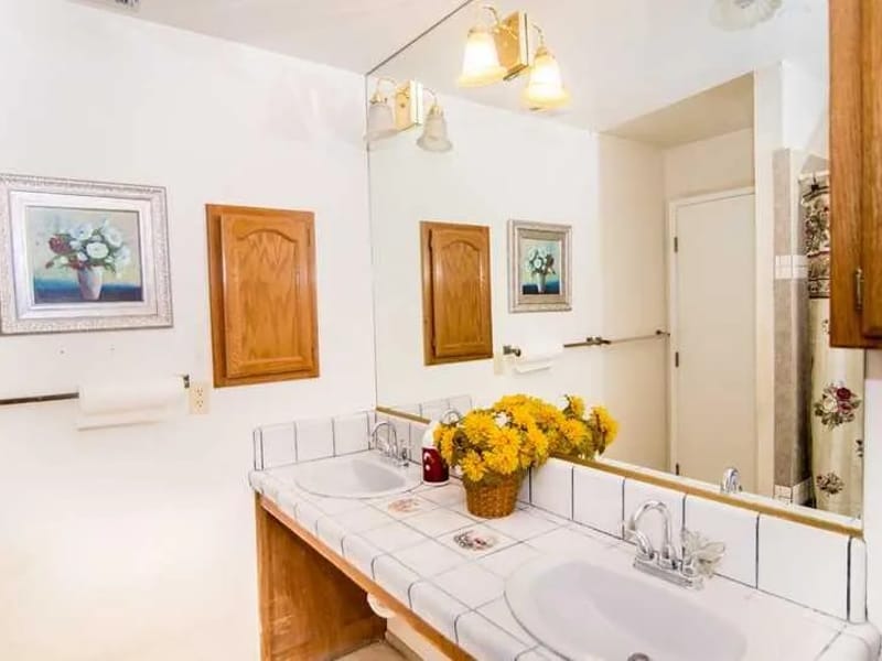 Apple Garden Seniors - Assisted Living in Apple Valley, CA photo 2