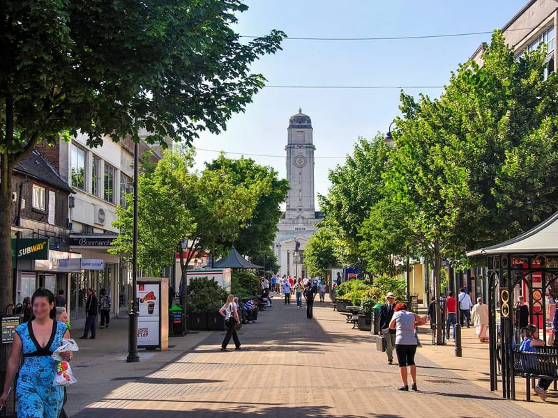 Luton in Luton, England photo 2