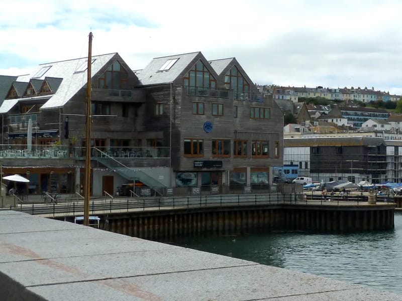 Maritime House in Portsmouth, England photo 4