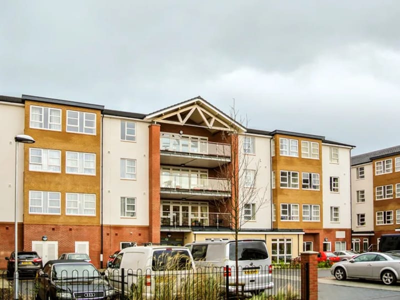 Maritime House in Portsmouth, England photo 1