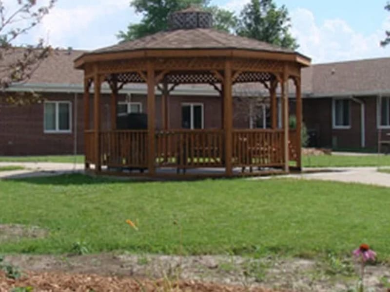 Casey Rehab and Nursing - Nursing Home in Casey, IL photo 2