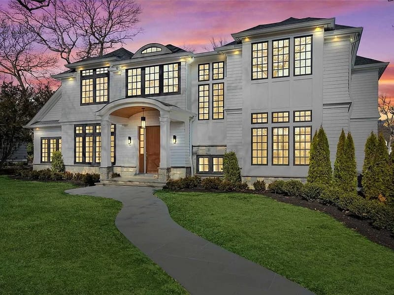 26 Squirrel Hill Road - Geriatric Care Management in Roslyn, NY photo 3