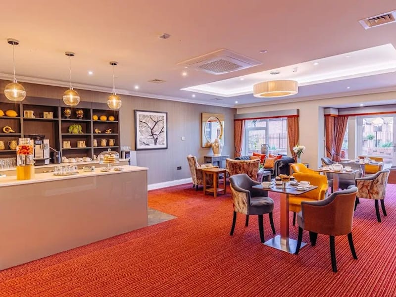 Mill Court Care Home - Nursing Home in Guildford, England photo 9