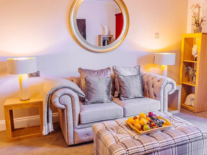 Mill Court Care Home - Nursing Home in Guildford, England photo 7