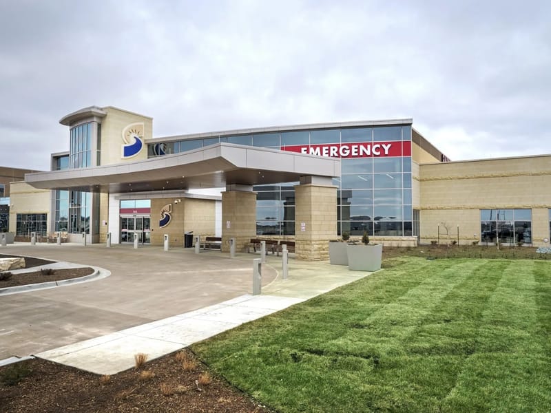 Adventhealth South Overland Park, Inc - Hospital in Overland Park, KS photo 2