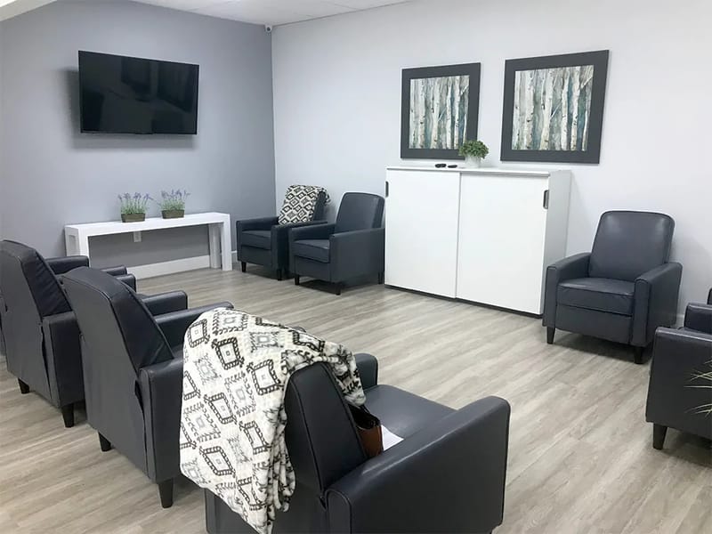 American Life Adult Care Center Inc - Assisted Living in Miami Lakes, FL photo 1