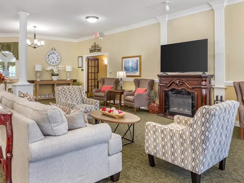 Brookdale Burlington Al (Nc) — Assisted Living, Burlington, NC · photo 3