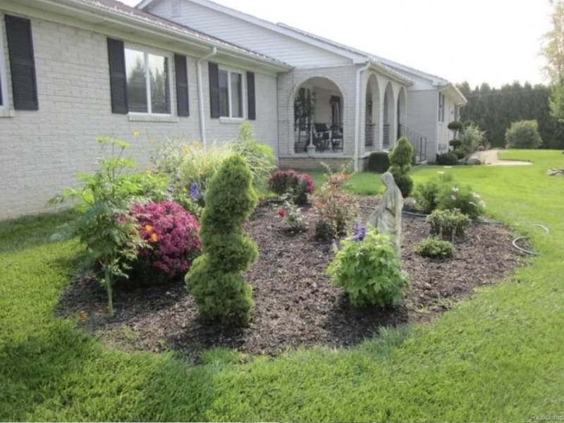 A Touch Of Grace 1596, Inc - Assisted Living in Lapeer, MI photo 2