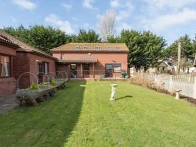 Manorfield Residential Home - Assisted Living in Chichester, England photo 3
