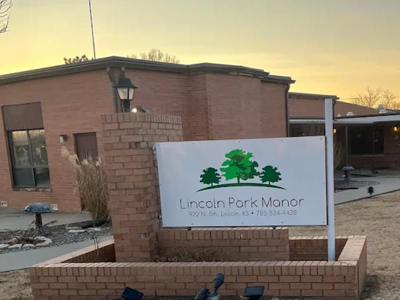 Lincoln Park Manor - Assisted Living in Lincoln, KS photo 3