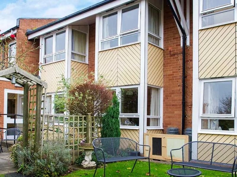 Westmead Residential Care Home - Assisted Living in Droitwich, England photo 1