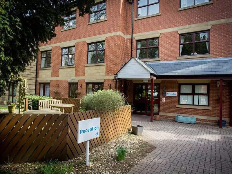 Ardenlea Grove Care Home - Nursing Home in Solihull, England photo 1