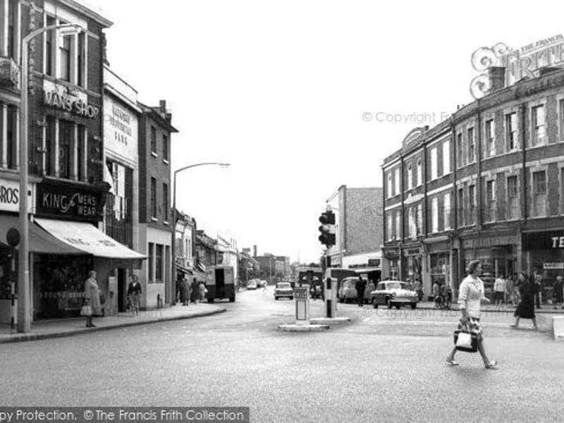 Ridgeview in Enfield, England photo 2