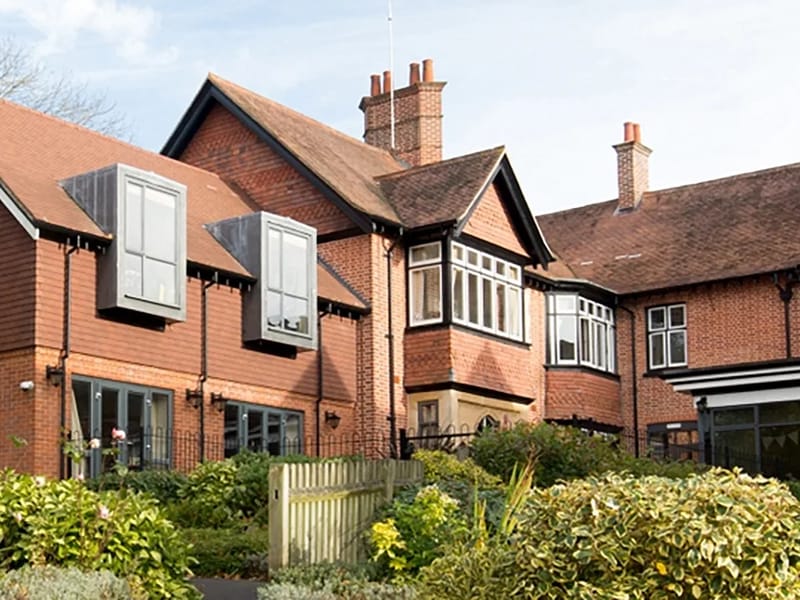 Kingsway Clayton House Residential Care Home - Assisted Living in Gainsborough, England photo 2