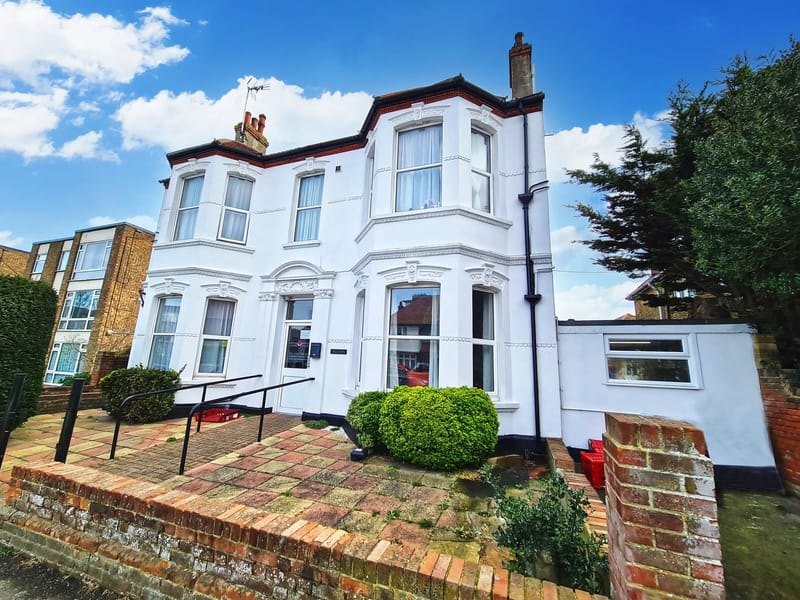 Maltreath Residential Care Home - Assisted Living in Margate, England photo 3