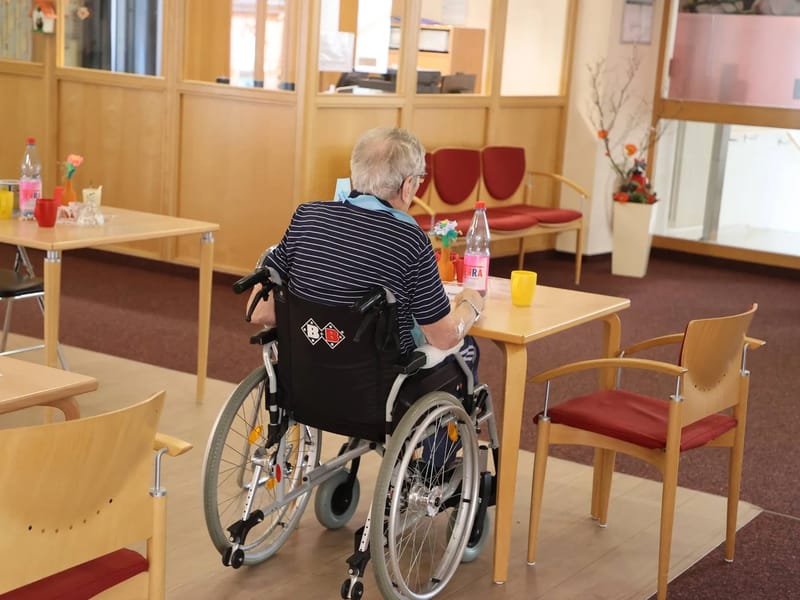 Altenzentrum Luisenhaus - Pflegeheim in Jena, Thüringen photo 2