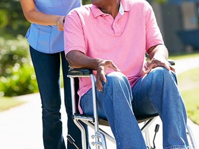 August Healthcare at Wilmington - Nursing Home in Wilmington, NC photo 2