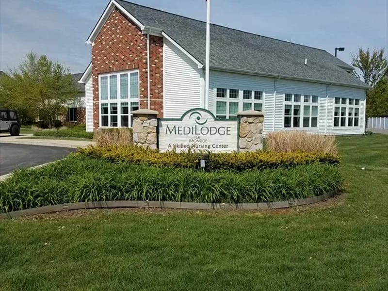Monroe Springs Skilled Nursing and Rehab - Nursing Home in Monroe, MI photo 3
