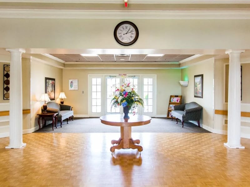 Signature Healthcare of Hart County Rehab & Wellne - Nursing Home in Horse Cave, KY photo 2