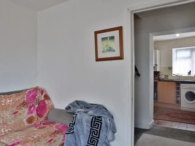 Mr and Mrs T A Mills - 119 Victoria Street - Assisted Living in Cinderford, England photo 2