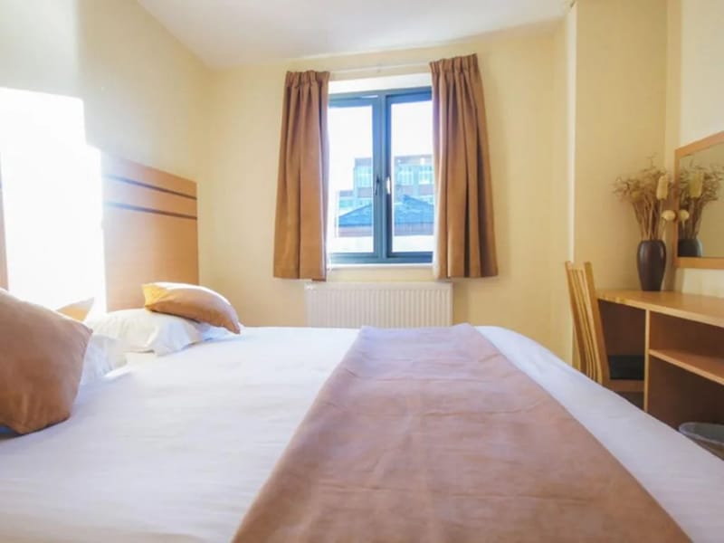 Crompton Court in Liverpool, England photo 1