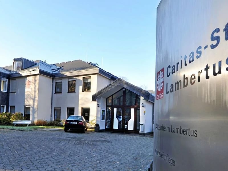 Caritas-Stift Lambertus - Pflegeheim in Essen, Nordrhein-Westfalen photo 2