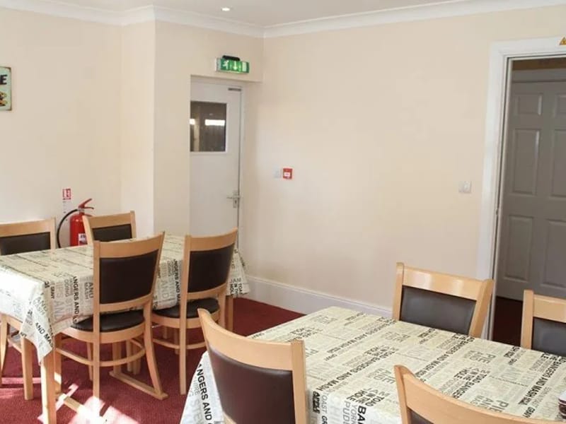 Mapperley Lodge in Nottingham, England photo 3