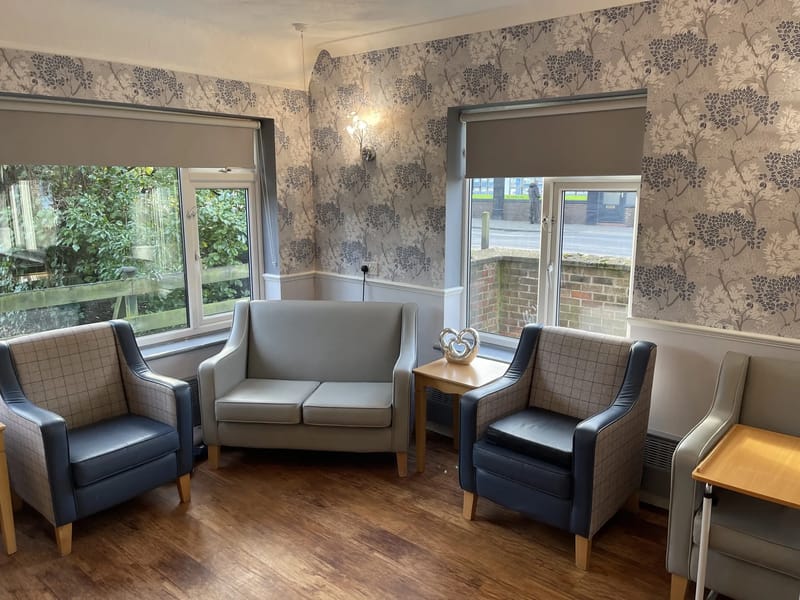 Hallgarth Care Home - Nursing Home in Cottingham, England photo 1