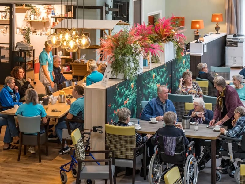 Zorgcentrum het Bildt - Verpleeghuis in St.-Annaparochie, Friesland photo 3