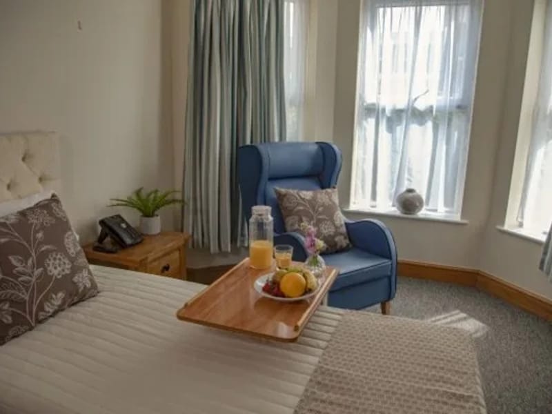 Fernbank Residential Home - Nursing Home in Worthing, England photo 3