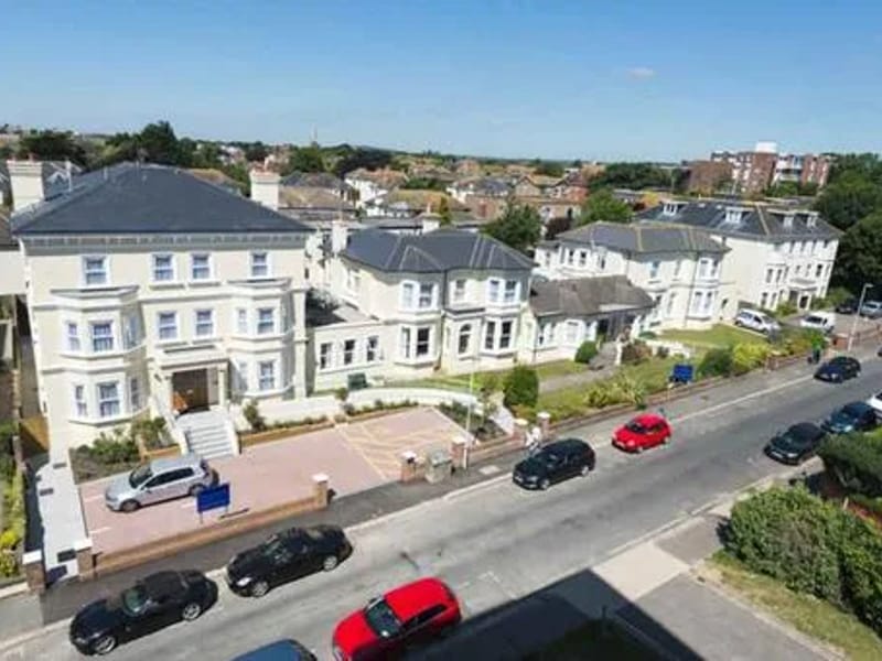 Fernbank Residential Home - Nursing Home in Worthing, England photo 2
