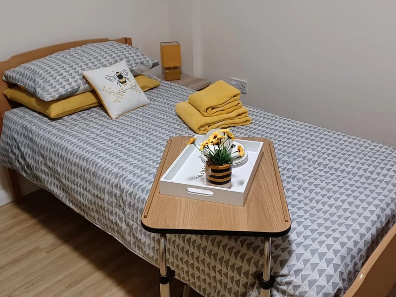 Knowles Court Care Home - Nursing Home in Bradford, England photo 3