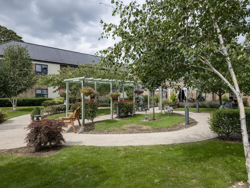 Goodson Lodge Care Centre - Nursing Home in Trowbridge, England photo 2