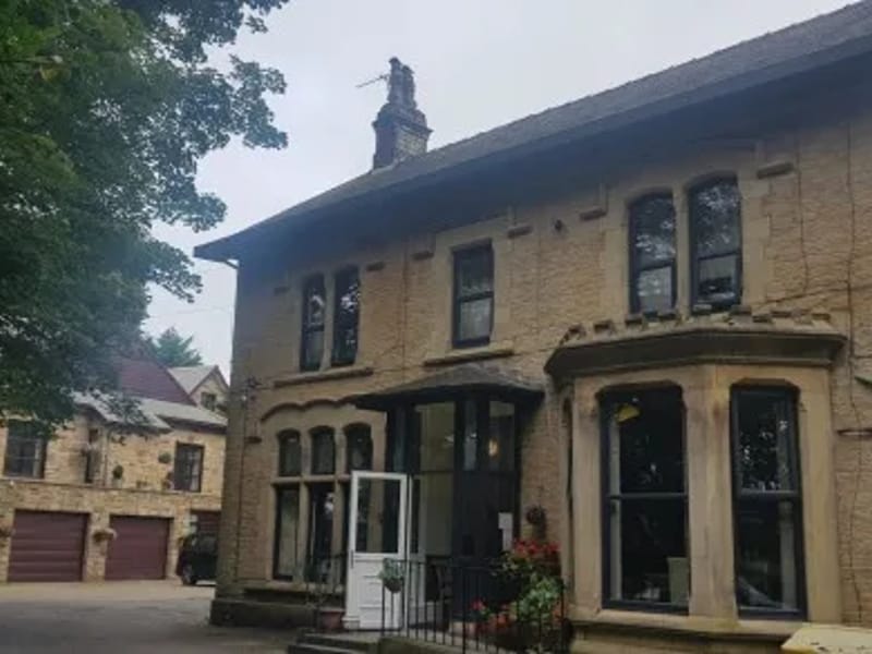 Hurstead House Care Home in Rochdale, England photo 3