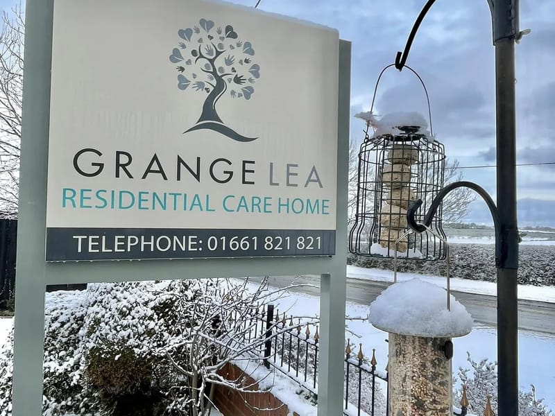 Grange Lea Care Home in Newcastle Upon Tyne, England photo 2
