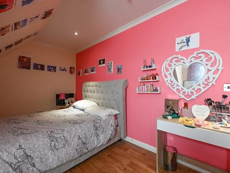 Dene Brook - In-Home Care in Rotherham, England photo 3