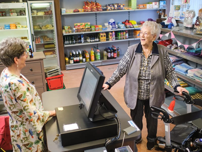 Woonzorgcentrum De Vijverhof/IJsselheem Holding (Loc. De Vijverhof) - Verpleeghuis in Kampen, Flevoland photo 2