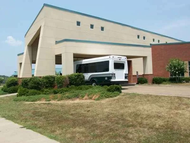 Madison CO NH - Nursing Home in Canton, MS photo 1