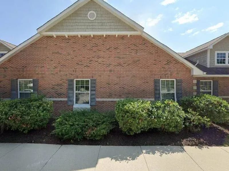 Bickford - Crystal Lake Cottage - Assisted Living in Crystal Lake, IL photo 1