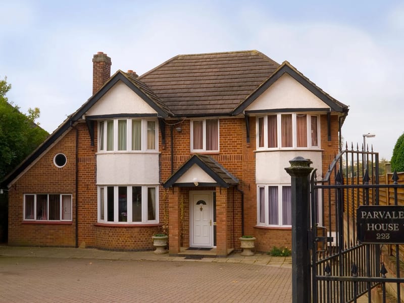 Parvale House in Kettering, England photo 1