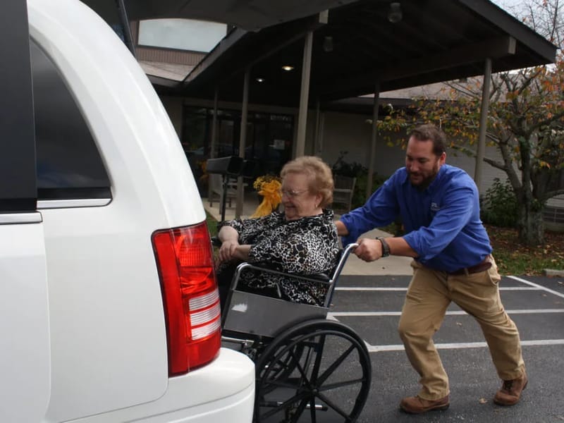 Daves Transportation Service Inc - Medical Transport in Glasgow, KY photo 1