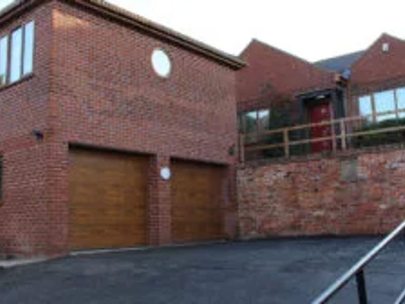 Esmer House - Assisted Living in Mansfield, England photo 2