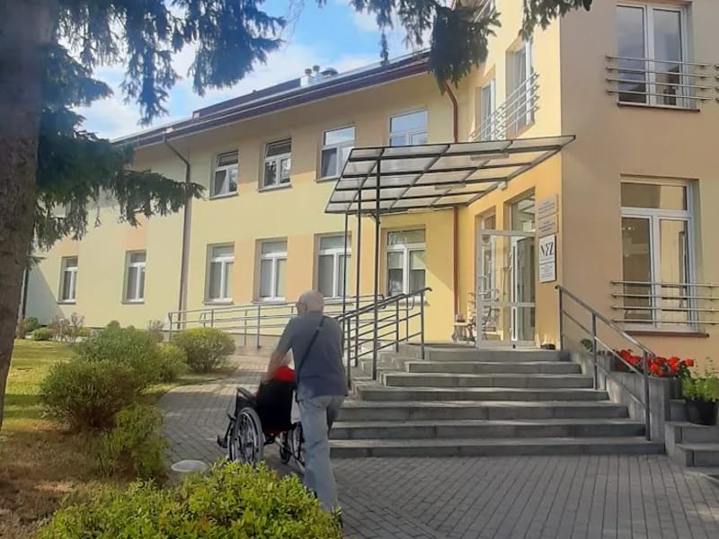 Ośrodek Rehabilitacyjno Leczniczy "Sosnowa Aleja" Sp. z o.o. - Dom pomocy społecznej in Wardzyn, Brójce photo 6