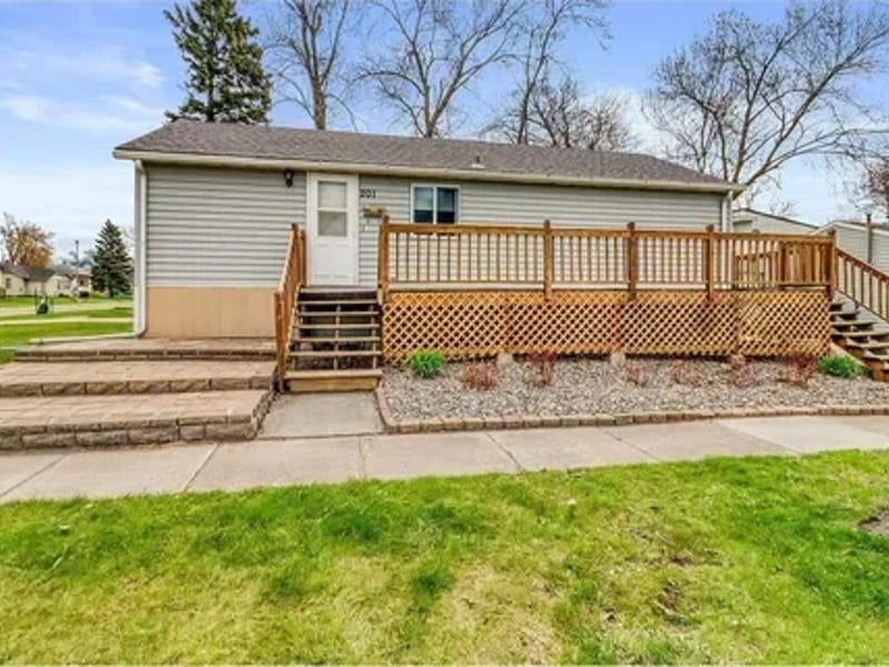 C & R Quality Living LLC - Home Health Nursing in Fargo, ND photo 2