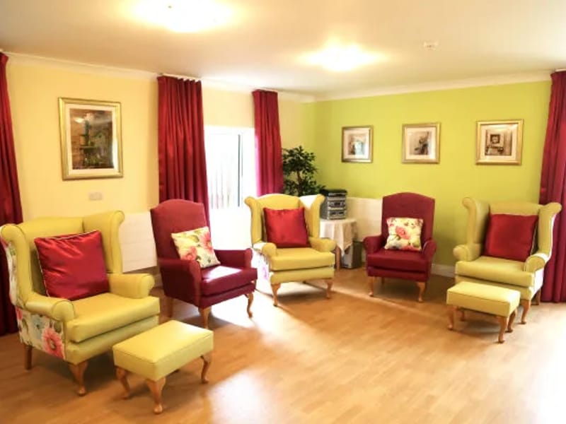 Lavender Villa - Assisted Living in Chester, England photo 3