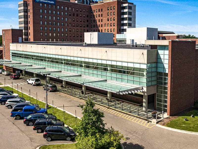 Corewell Health William Beaumont University Hospital - Inpatient Rehabilitation in Royal Oak, MI photo 3