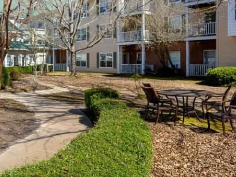 Elmcroft Of Oxford - Assisted Living in Oxford, MS photo 1