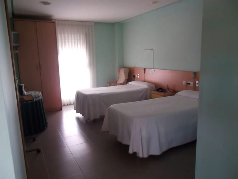 Residencia Geriatrica Ruta De La Plata - Hogar de Ancianos in Roales Del Pan, Castilla y León photo 2