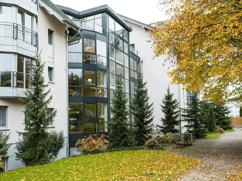 Tertianum Zedernpark - Pflegeheim in Weinfelden, Thurgau photo 2