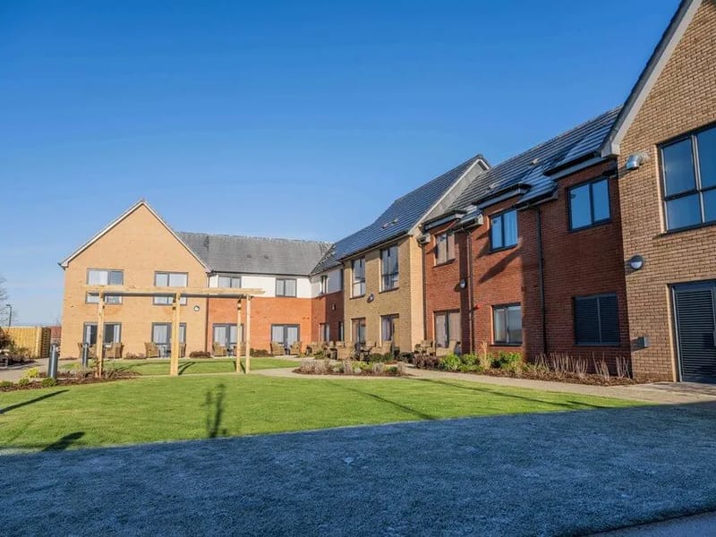 Oxbow Manor in Shrewsbury, England photo 1